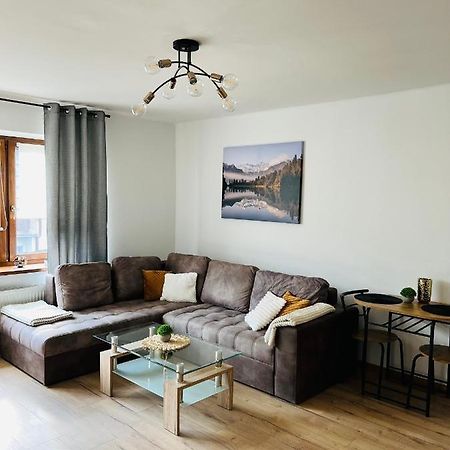 Apartament Kolejowa 7 Daire Nowy Targ Dış mekan fotoğraf