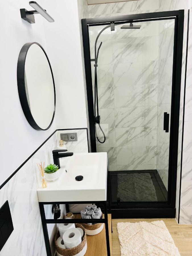 Apartament Kolejowa 7 Daire Nowy Targ Dış mekan fotoğraf