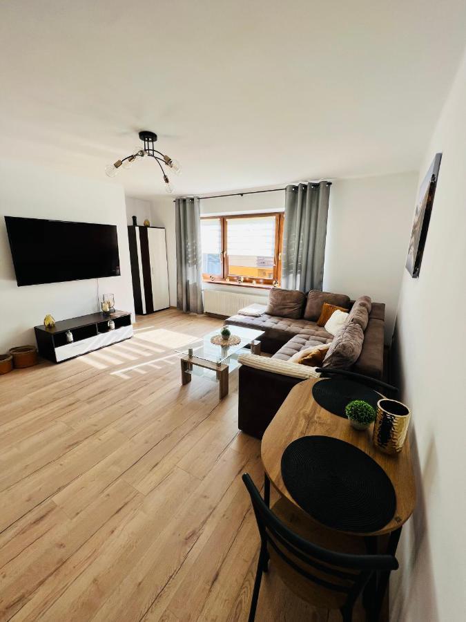 Apartament Kolejowa 7 Daire Nowy Targ Dış mekan fotoğraf